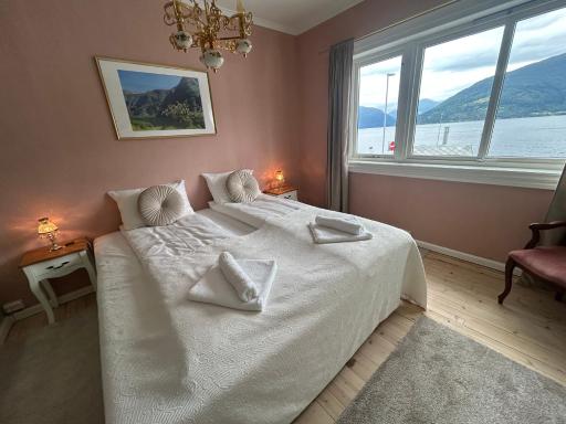 Sognefjord Gjesteheim - Housity