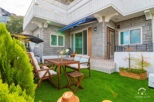 Haiyan Hill House - Private Seoul Stay with Courtyard - Housity