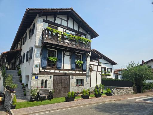 Hotel SPA Atxaspi - Housity
