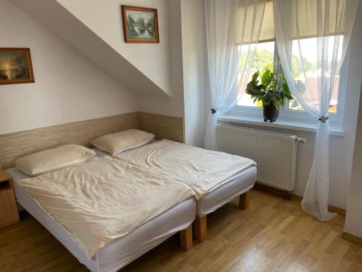 Pensjonat Anna - Housity