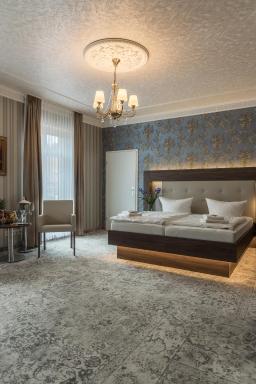 Hotel Schwarzer Adler Tangermünde - Housity
