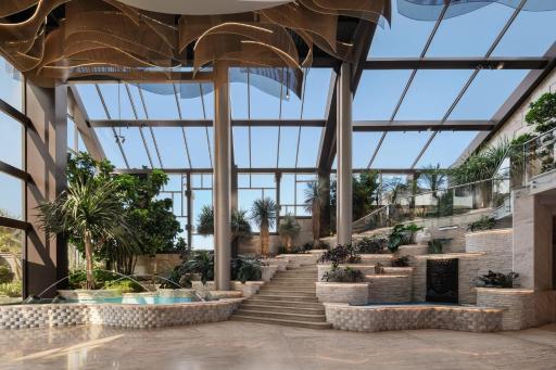 Mirage Hotel & Conference Center - Housity