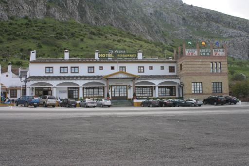 Hotel La Yedra - Housity