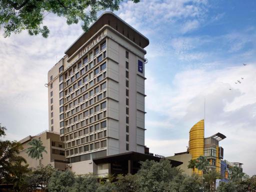 Novotel Pekanbaru - Housity