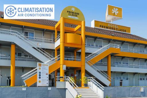 Première Classe Villejust - Housity