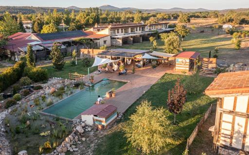 Hotel Albergue Bioclimático Sabinares del Arlanza - Housity