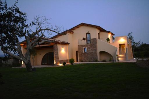 Agriturismo Frantoio Mafrica - Housity