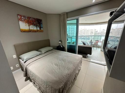 Estanconfor Praia Santos 3 - AC garagem arrumação sacada fechada - Housity