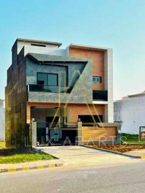 Lux Aparts Holiday Home Citi Housing Jhelum - Housity