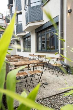 Hotel zwölf87 - Housity
