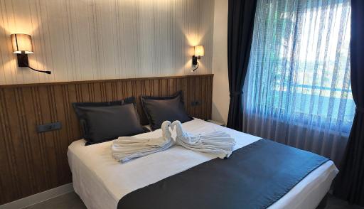 Happy Apart Hotel - Housity