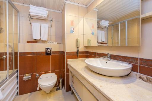 Beach Club Doganay Hotel - All Inclusive - Housity
