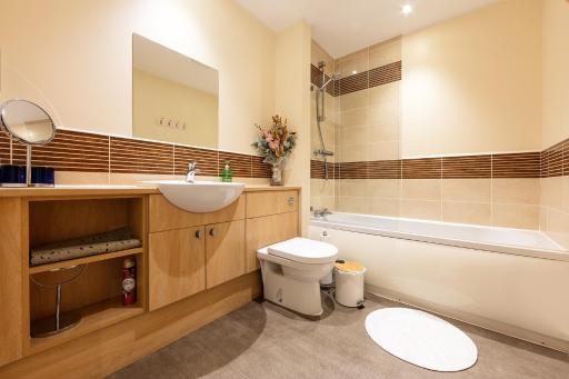 Lochend Park View Apartment - Housity