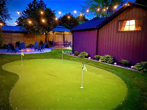 Stylish Downtown Kingsville Getaway with Putting Green, Firepit & Games - Housity