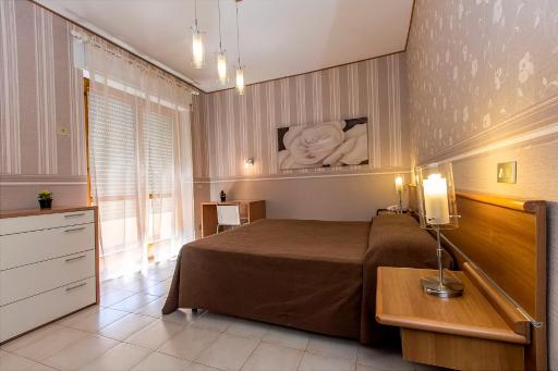 Hotel Residence Ulivi E Palme - Housity
