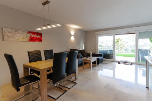 Beachy House - Casa en Montgat, Barcelona - Housity