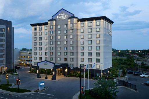 Fairfield Inn & Suites by Marriott Montreal Airport - Housity