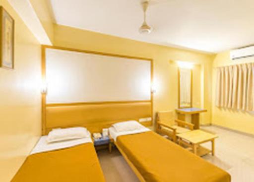 Hotel City Park, Solapur - Housity