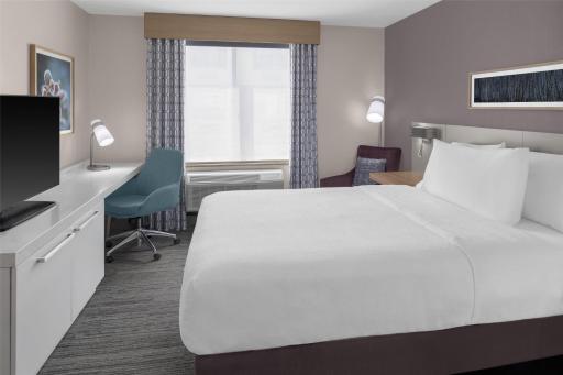 Hilton Garden Inn Queens/JFK - Housity