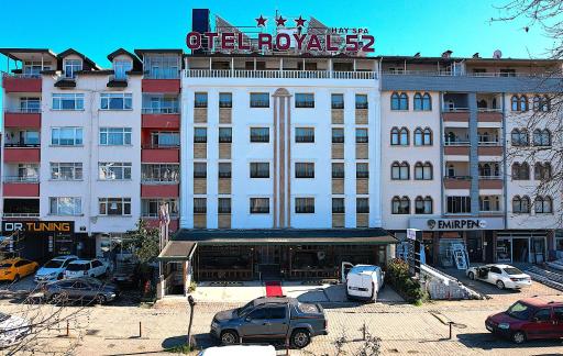 ROYAL 52 - Housity