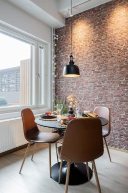 City Home Alvari, free parking, air conditioning - Housity