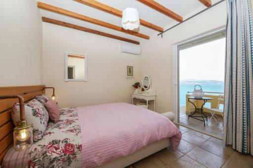 Kiveri Gems Houses - Housity
