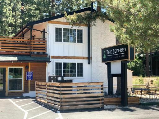 The Jeffrey Hotel - Housity