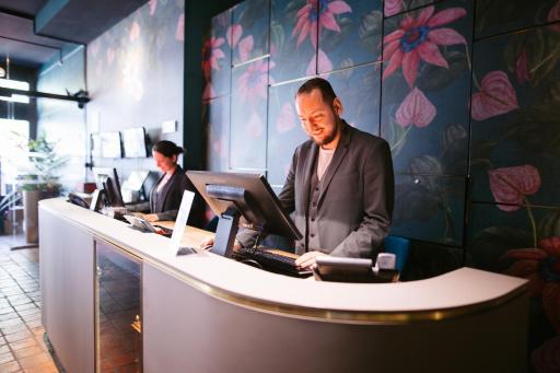 Ambassador City Centre Hotel - Housity