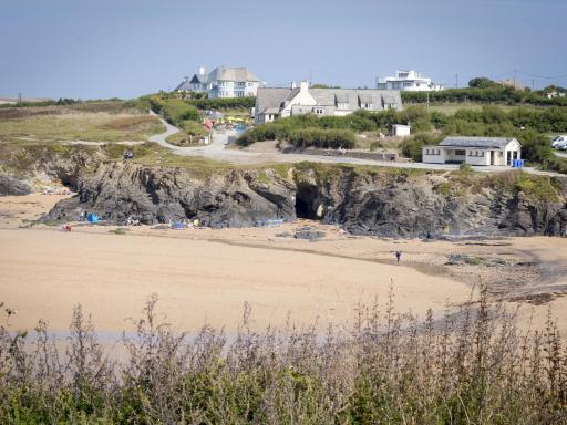 YHA Treyarnon Bay - Housity