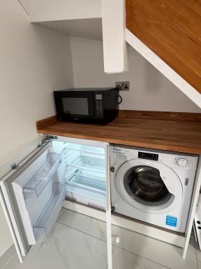 Siennas Modern 1 bedroom with ensuite Kidlington - Housity