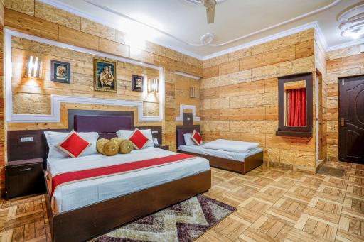 Hotel Auli D - Housity