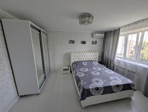 Apartment in City Center, street Banulescu Bodoni 57 - Housity