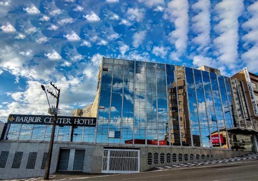 Barbur Center Hotel - Housity