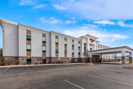 Hampton Inn Fond du Lac - Housity