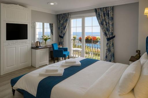 Beach SAHiL HOTEL - Housity