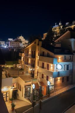 Hotel Colonne - Housity