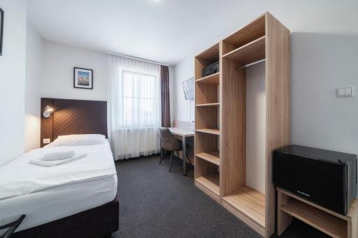 Penzion Homér Slaný - Housity