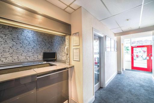 Comfort Inn Blackpool Gresham - Housity