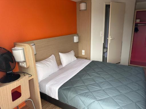 Premiere Classe Nantes Est St Sebastien Sur Loire - Housity