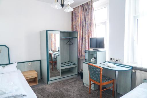 Apart-Hotel-Pension - Housity