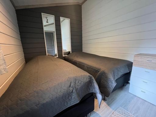 Paritalomökki Lomariihi 4 - Housity