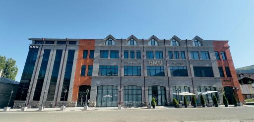 BMG Hotel by Grigoryans Group - Housity