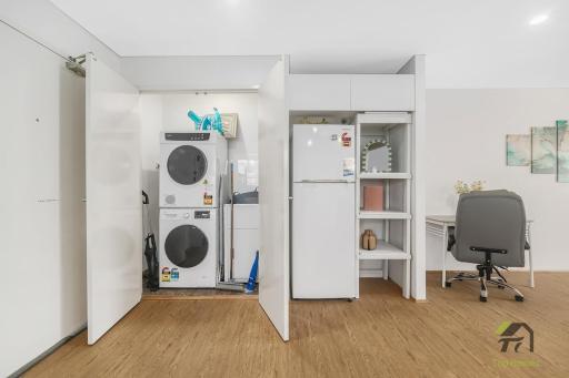 Fairfield Convenient City View 2 Bedroom Apartment - Housity