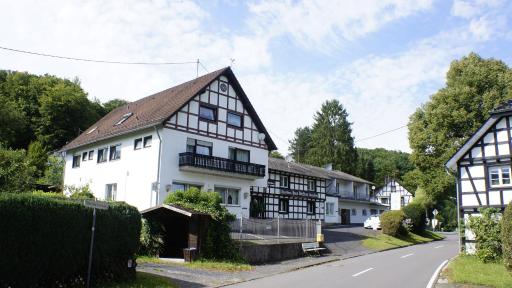 Landhotel und Restaurant Haus Steffens bei Calpas - Housity