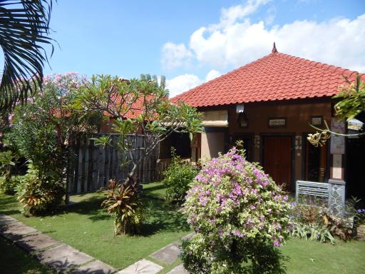 Pondok Shindu Guest House - Housity