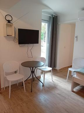 Apartments Rooms FONTANE TRNJE - FREE PARKING - Housity