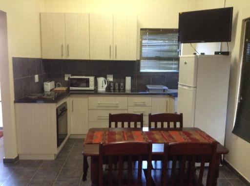 A Little Guesthouse - Housity