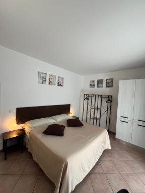 Ferriera 8 - Housity