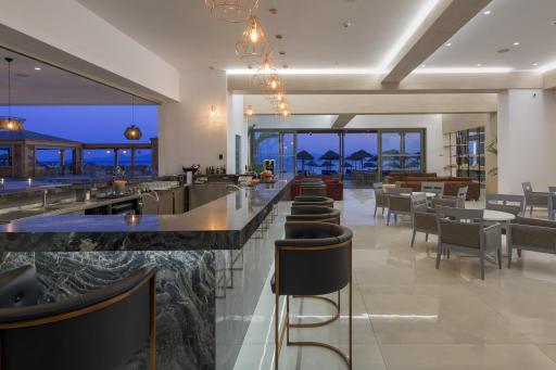 Avra Beach Resort - Housity