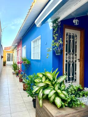 Casa com ótima localização - Housity
